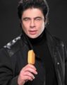 Buzz Break: Benicio for Dessert