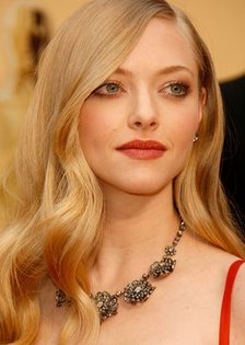 Hollywood Ink: Amanda Seyfried Agrees to Work With McG