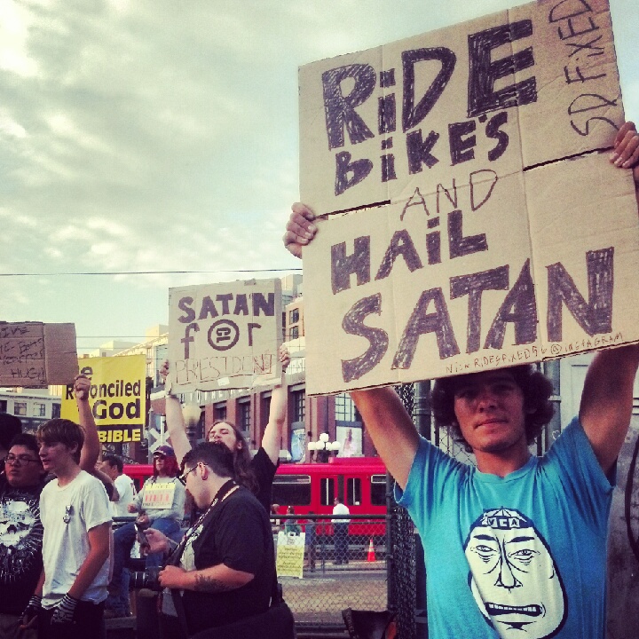 Comic-Con2012: Bikes Satan cosplay