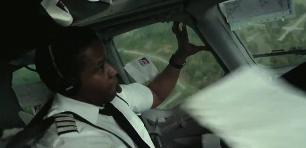 'Flight' Review -- Denzel Washington